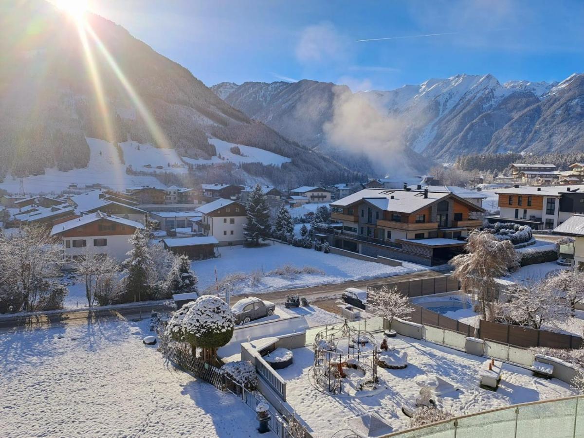 Hotel Garni Pinzgau, Bernd Huttl Neukirchen am Großvenediger Exterior foto